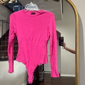 Naked wardrobe long sleeve crewneck bodysuit(L)